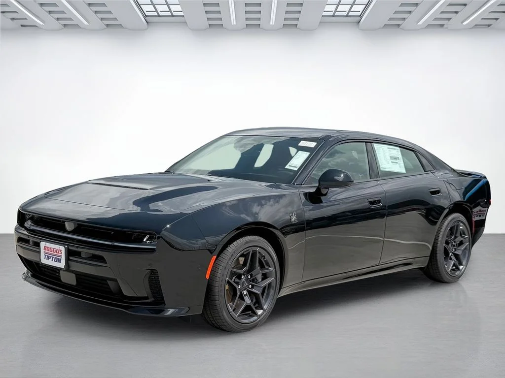 New 2026 Diamond Black Crystal Pearlcoat Dodge Scat Pack Plus image 6