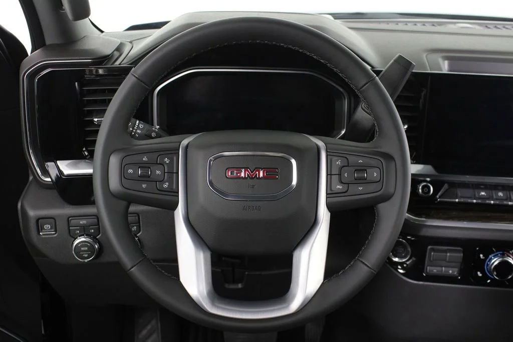 New 2026 Onyx Black GMC Elevation image 26