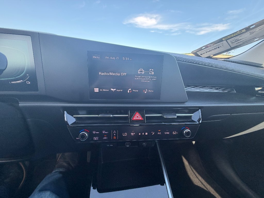 Used 2025 Steel Gray Kia LX image 25