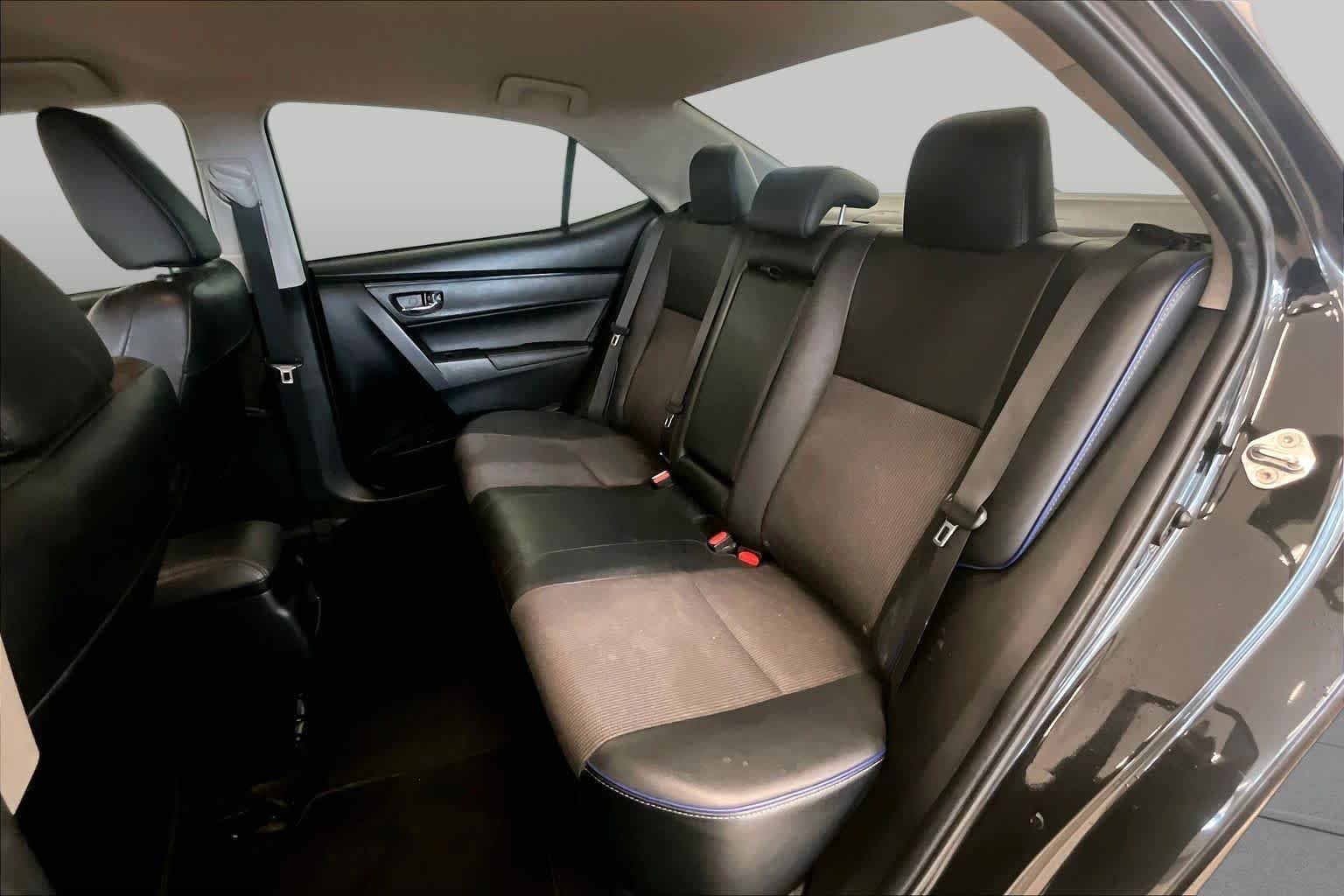 Used 2018 Black Sand Pearl Toyota SE image 18