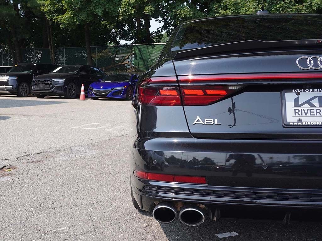 Used 2020 Black Audi 4.0 image 16
