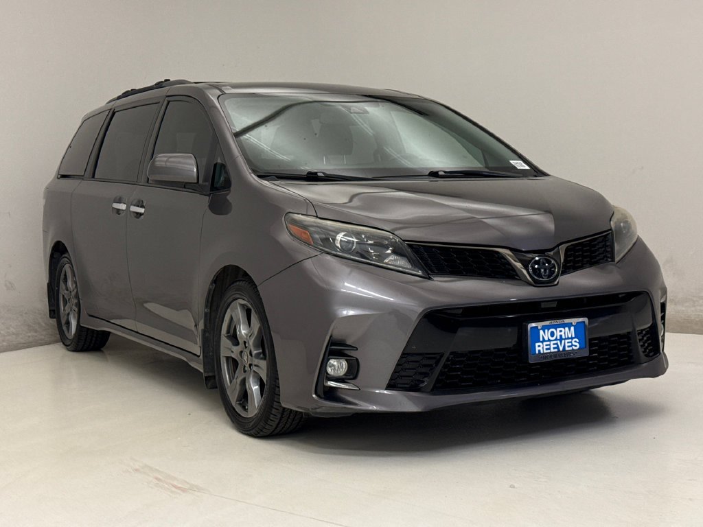 Used 2020 Predawn Gray Mica Toyota SE image 4