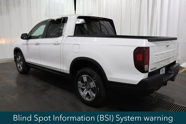 New 2026 Platinum White Pearl Honda RTL image 6