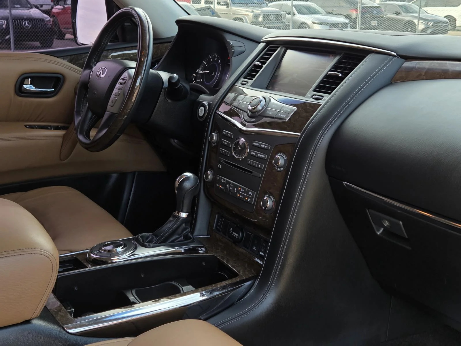 Used 2017 Black Obsidian INFINITI Signature Edition image 45