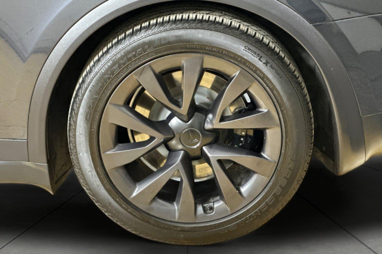 Used 2024 GREY Tesla AWD image 25