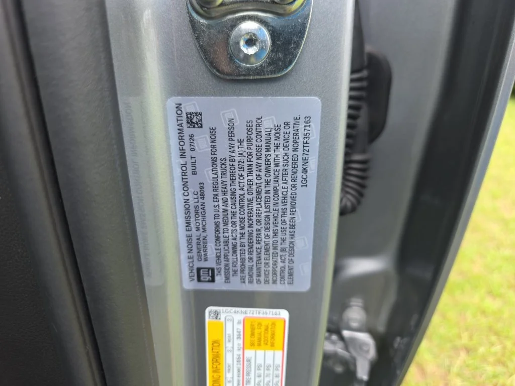 New 2026 Sterling Gray Metallic Chevrolet LT image 37