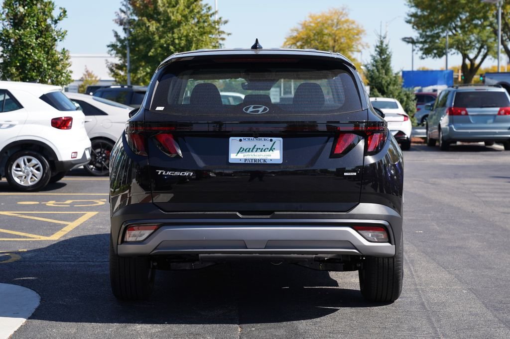 New 2026 Phantom Black Hyundai SE image 22
