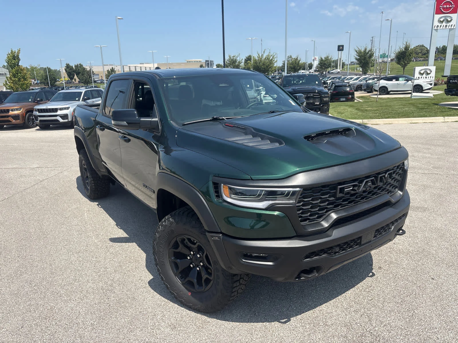 New 2026 Serrano-Green Metallic Exterior Paint RAM RHO image 3