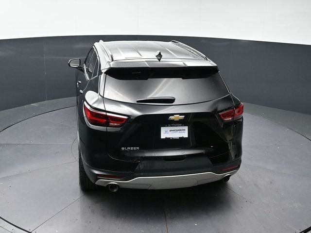 Used 2023 Black Chevrolet LT image 27