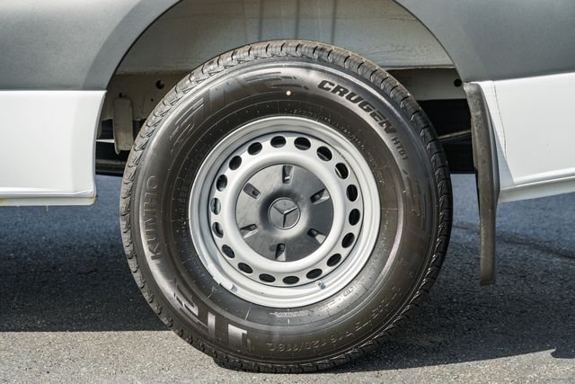 New 2026 Arctic White Mercedes-Benz Crew 144 WB image 18
