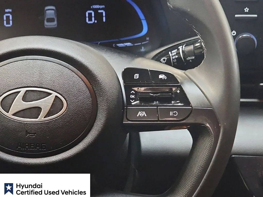 Certified Used 2025 Amazon Gray Hyundai SEL Sport image 20