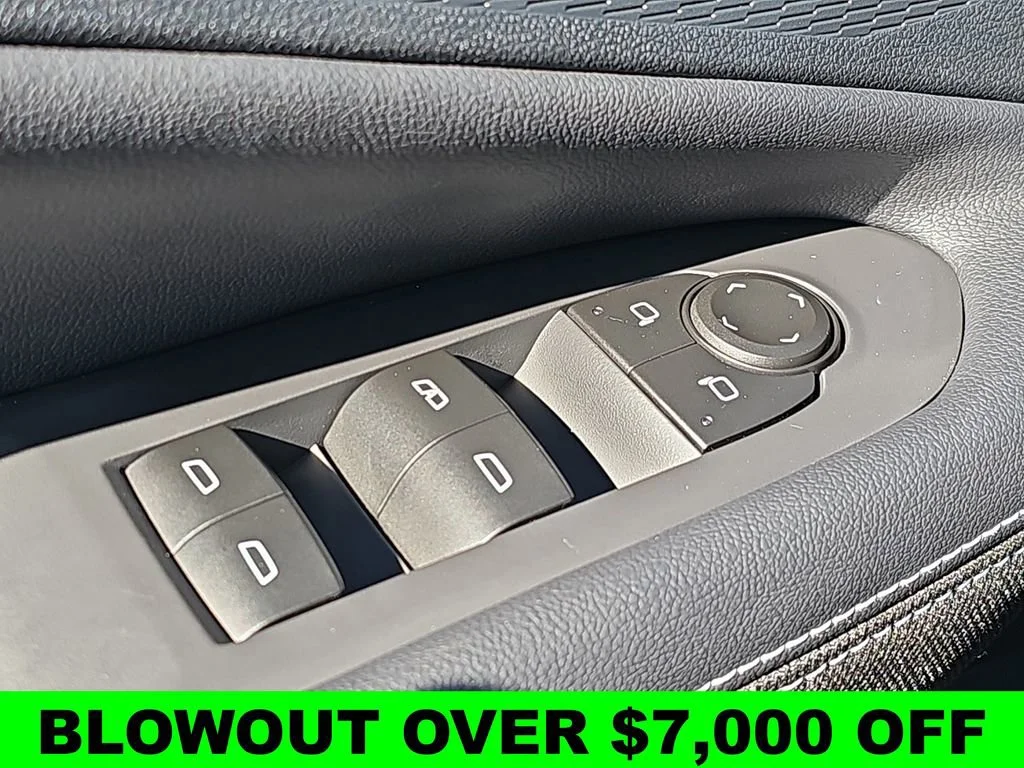 2025 Chevrolet Blazer EV LT - Photo 27