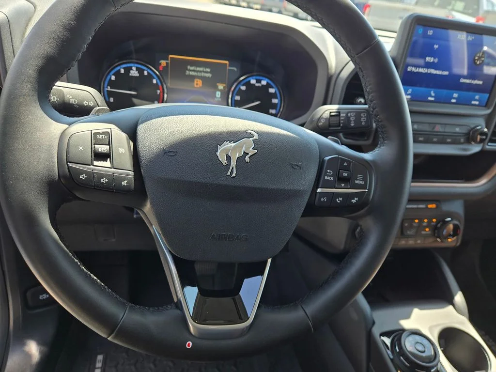 Used 2024 Shadow Black Ford Badlands image 21