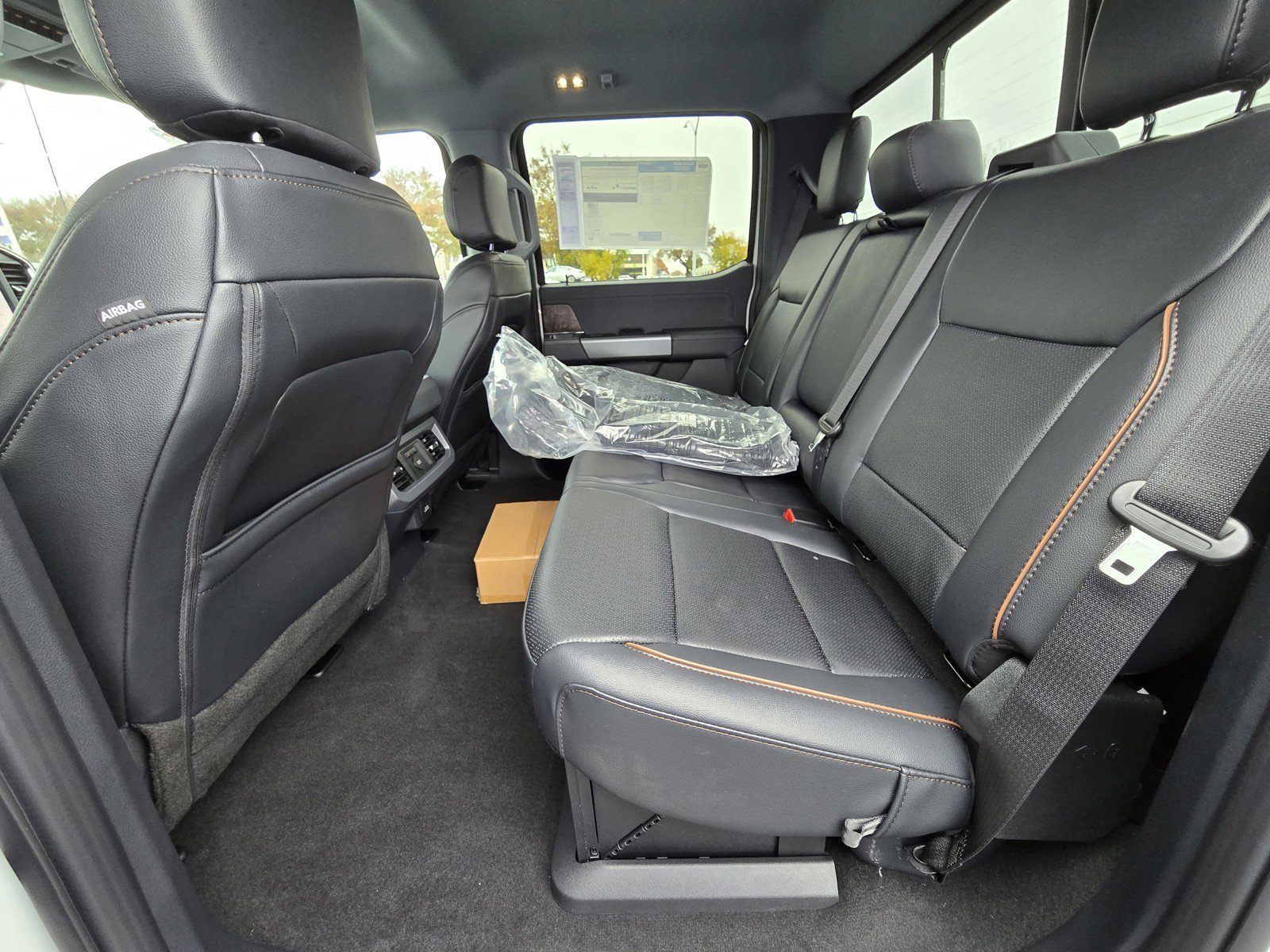 New 2026 Star White Metallic Tri-Coat Ford F-350® Lariat® image 7