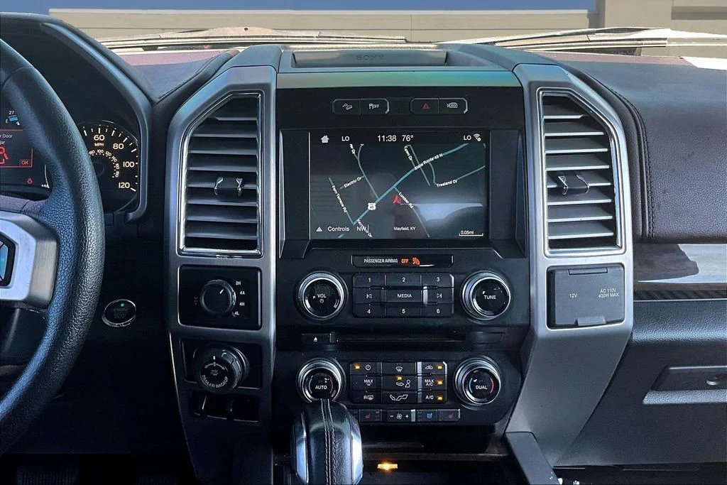 Used 2016 Shadow Black Ford Platinum image 11
