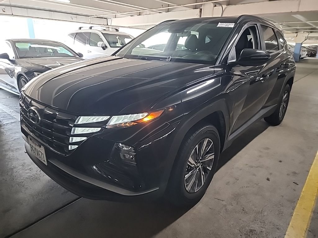 Certified Used 2023 Black Hyundai Blue image 4