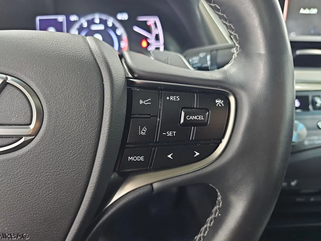 Used 2021 Silver Lexus 350 image 20
