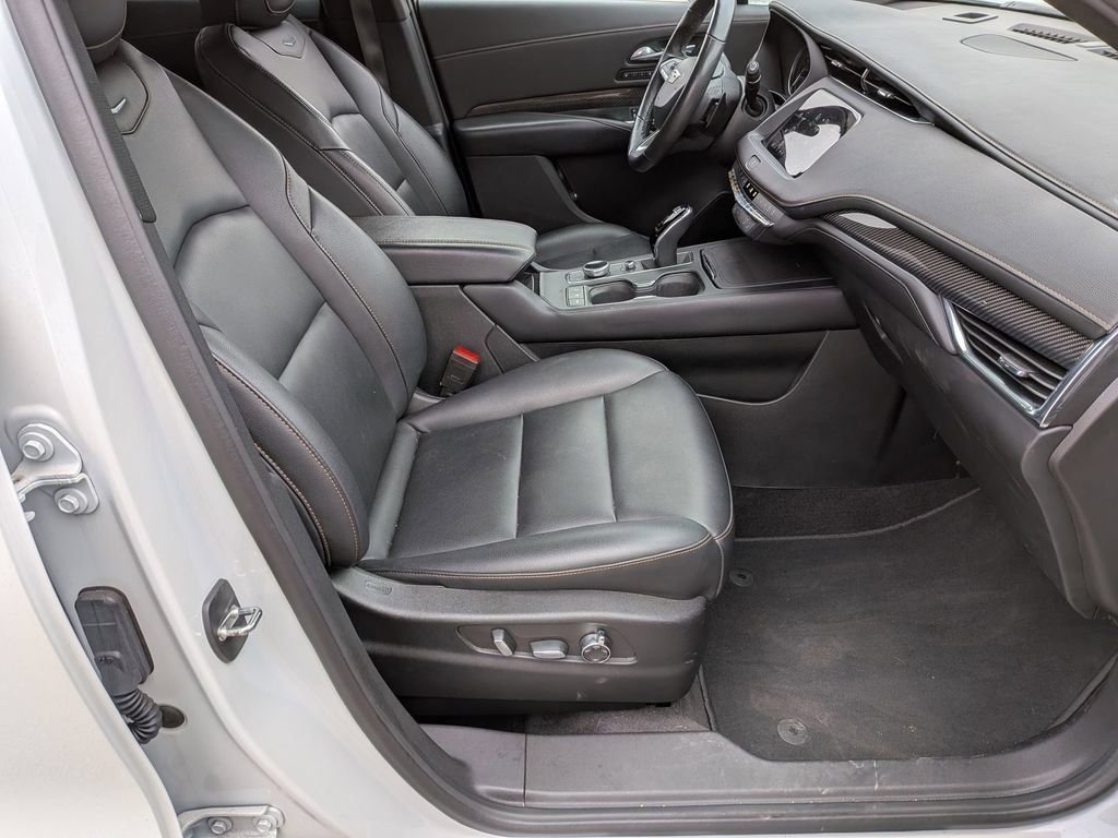 2023 Cadillac XT4 Sport - Photo 32