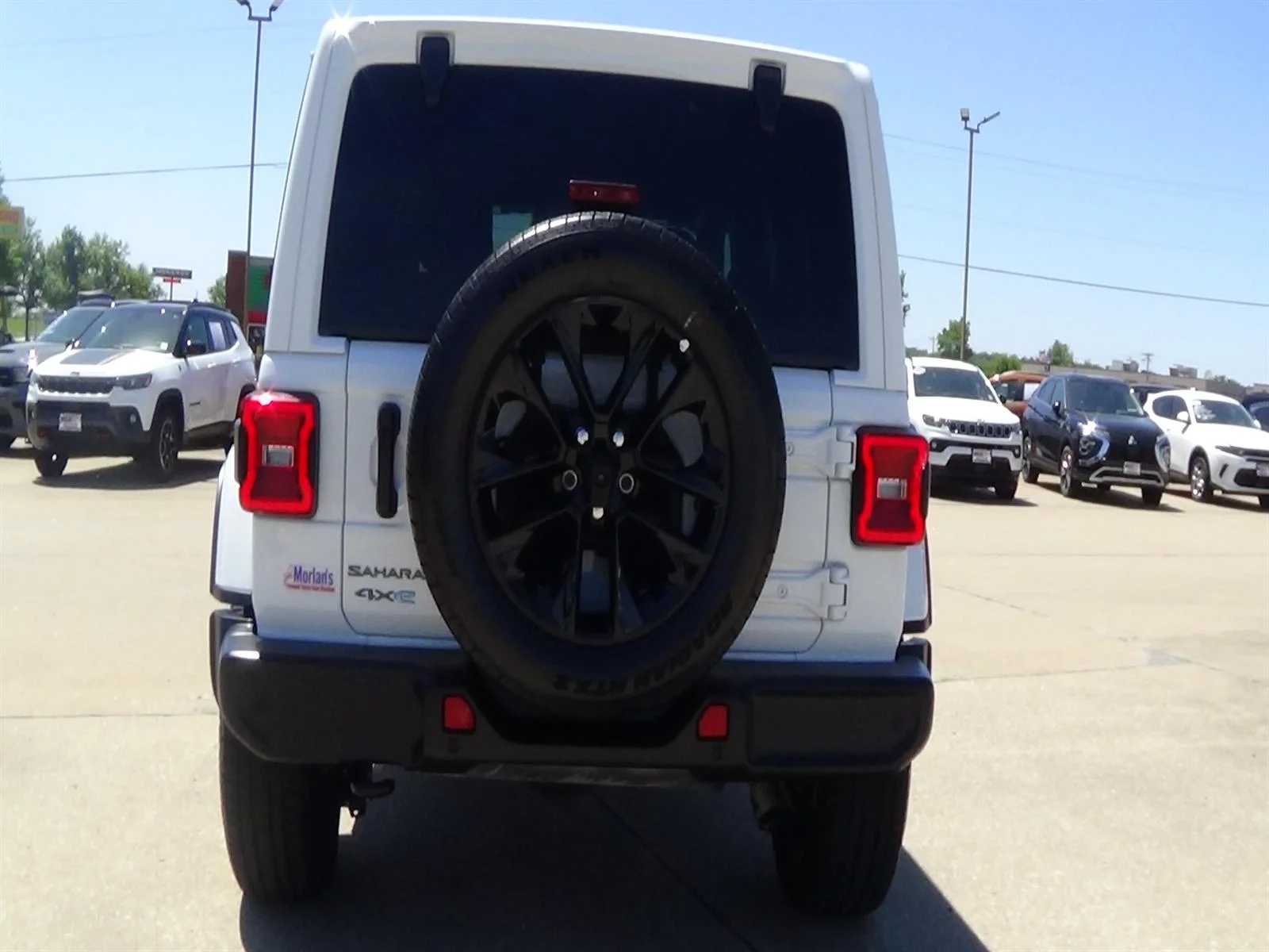 Certified Used 2025 Bright White Clear Coat (pw7) Jeep Sahara 4xe image 7