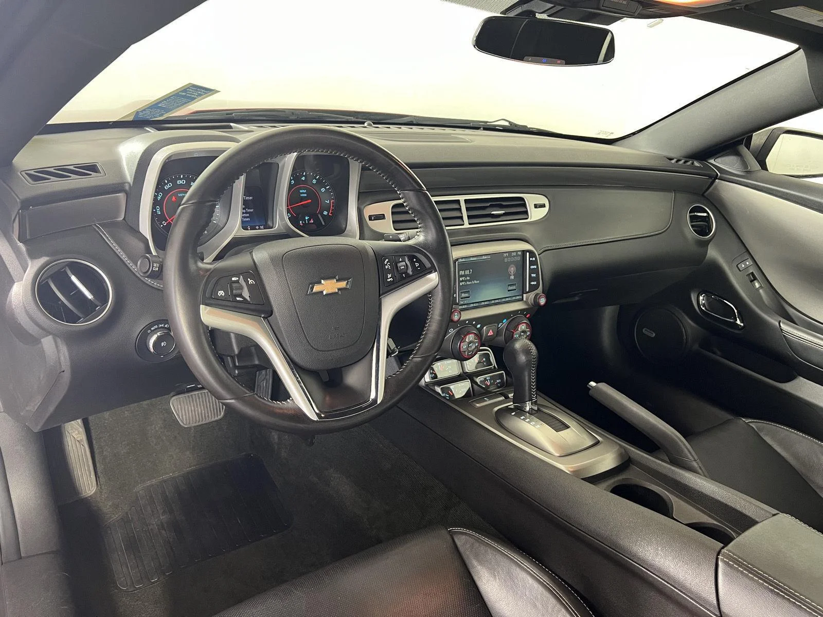 Used 2014 Red Rock Metallic Chevrolet LT image 3