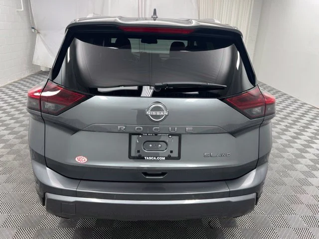 Used 2026 Gray Nissan SL image 7
