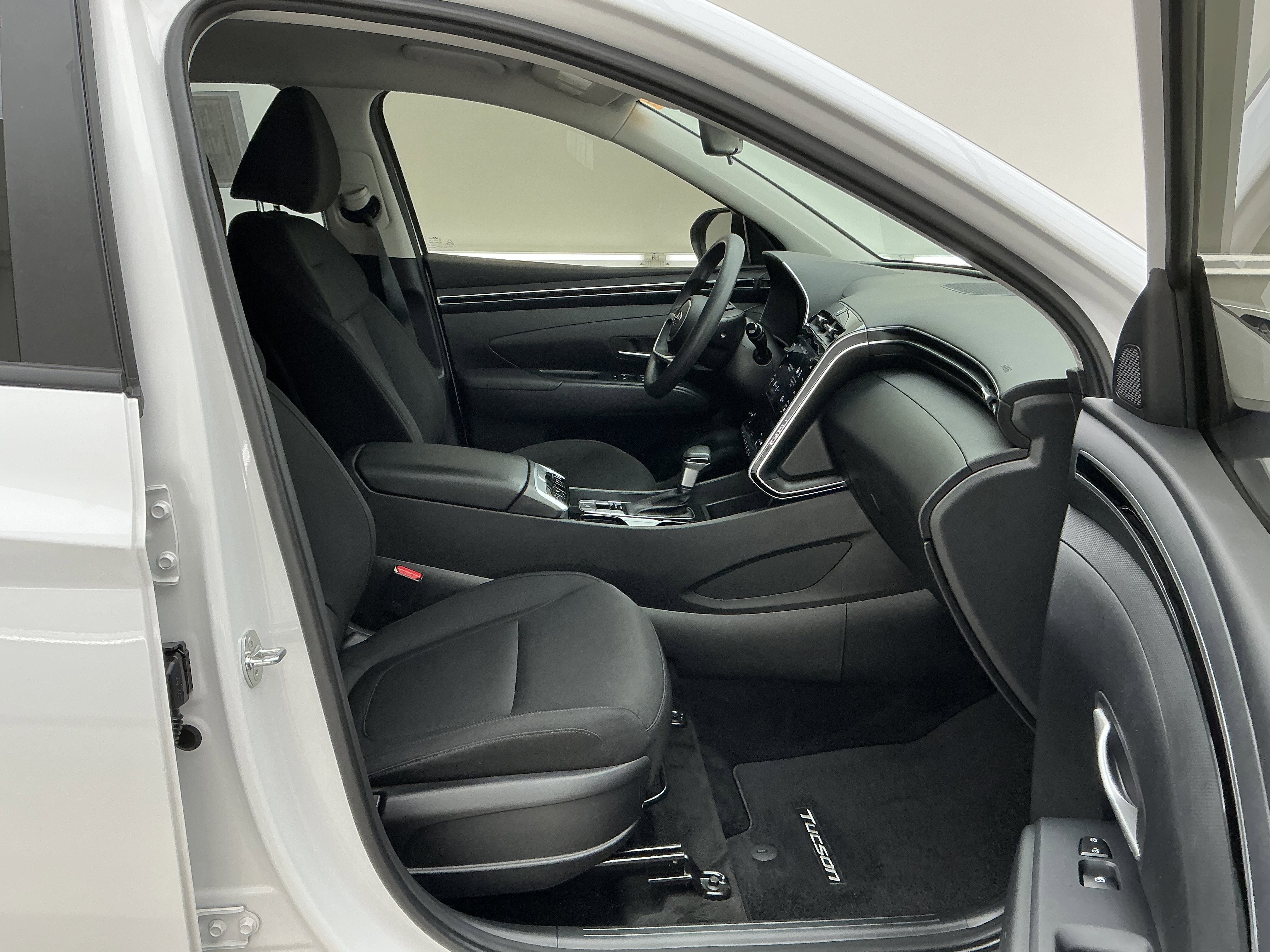 Certified Used 2024 White Pearl Hyundai SEL image 25