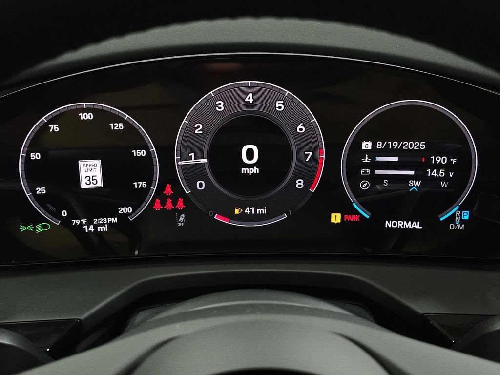 2025 Porsche Panamera Base - Photo 15