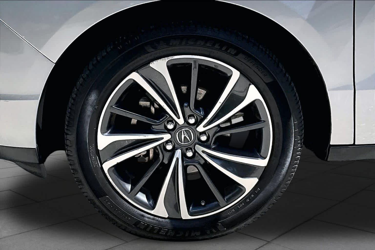Used 2020 Lunar Silver Metallic Acura w/Technology Pkg image 11