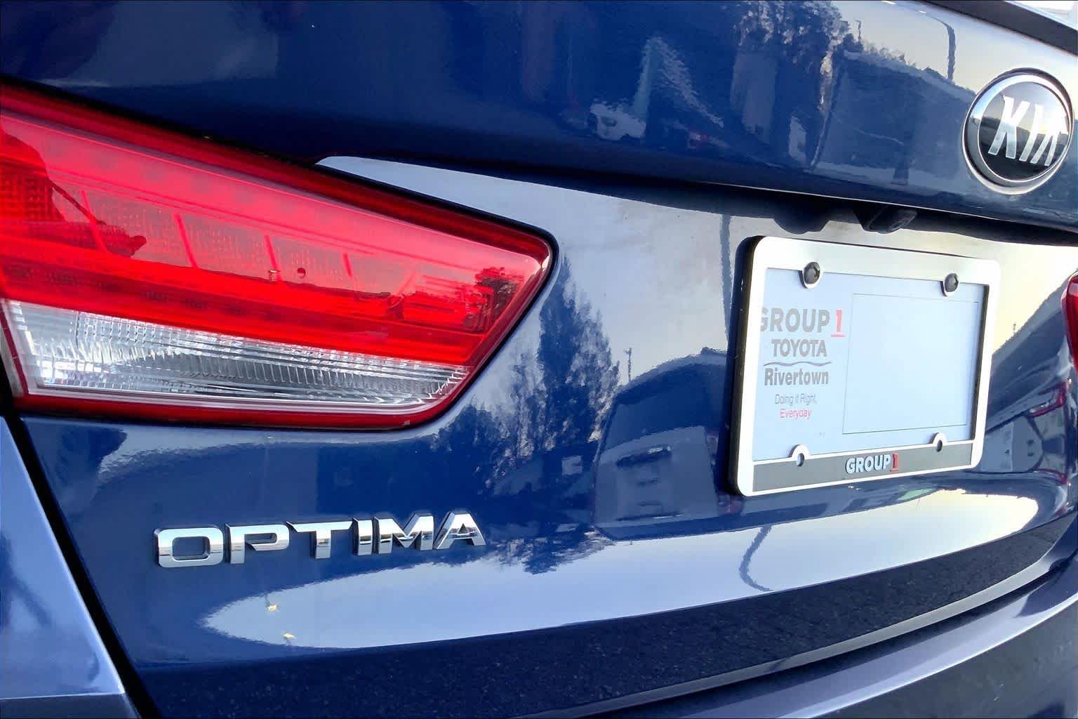 Used 2019 Horizon Blue Kia S image 28
