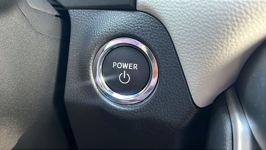2024 Toyota RAV4 XLE Premium - Photo 28