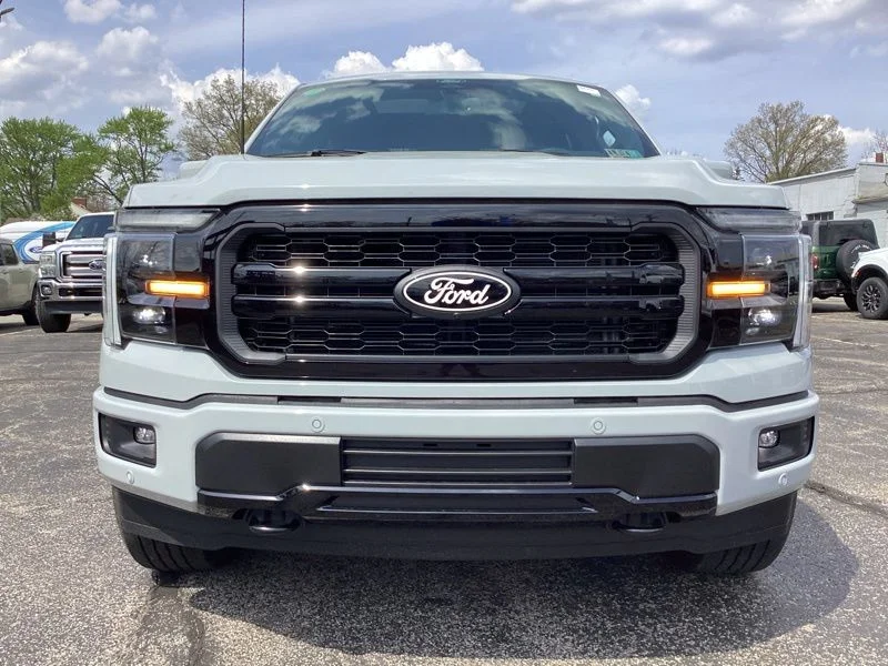 New 2026 White Ford Lariat image 2