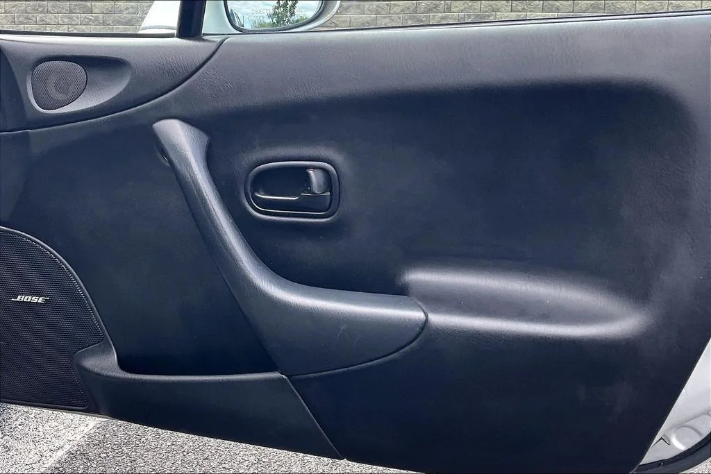 Used 1999 Silver Mazda Base image 18
