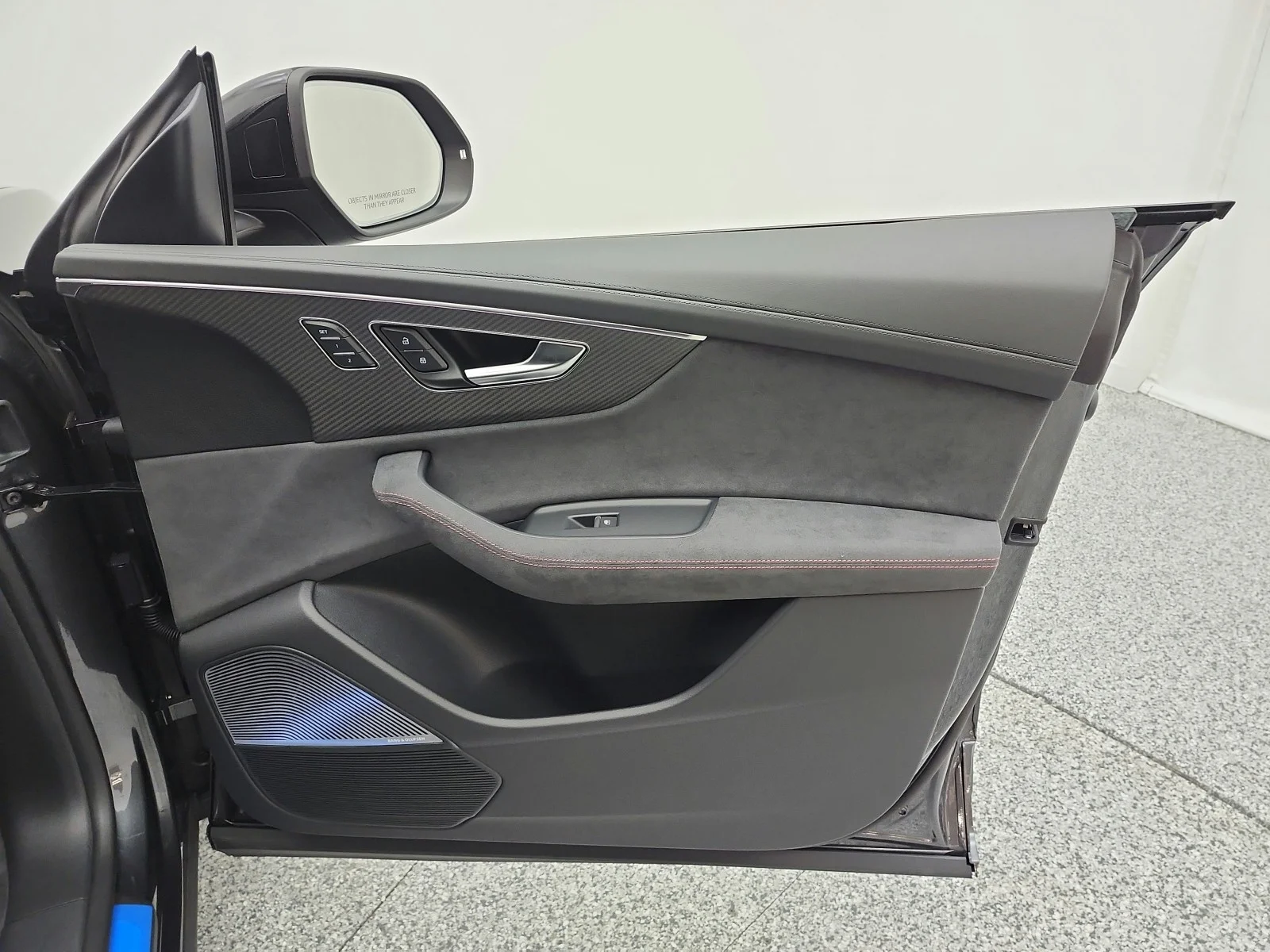 2026 Audi RS Q8 Base - Photo 27