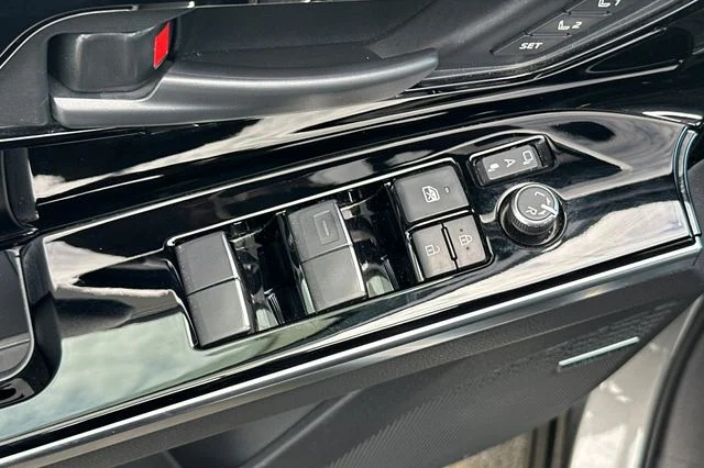 Used 2023 Black Subaru Limited image 12