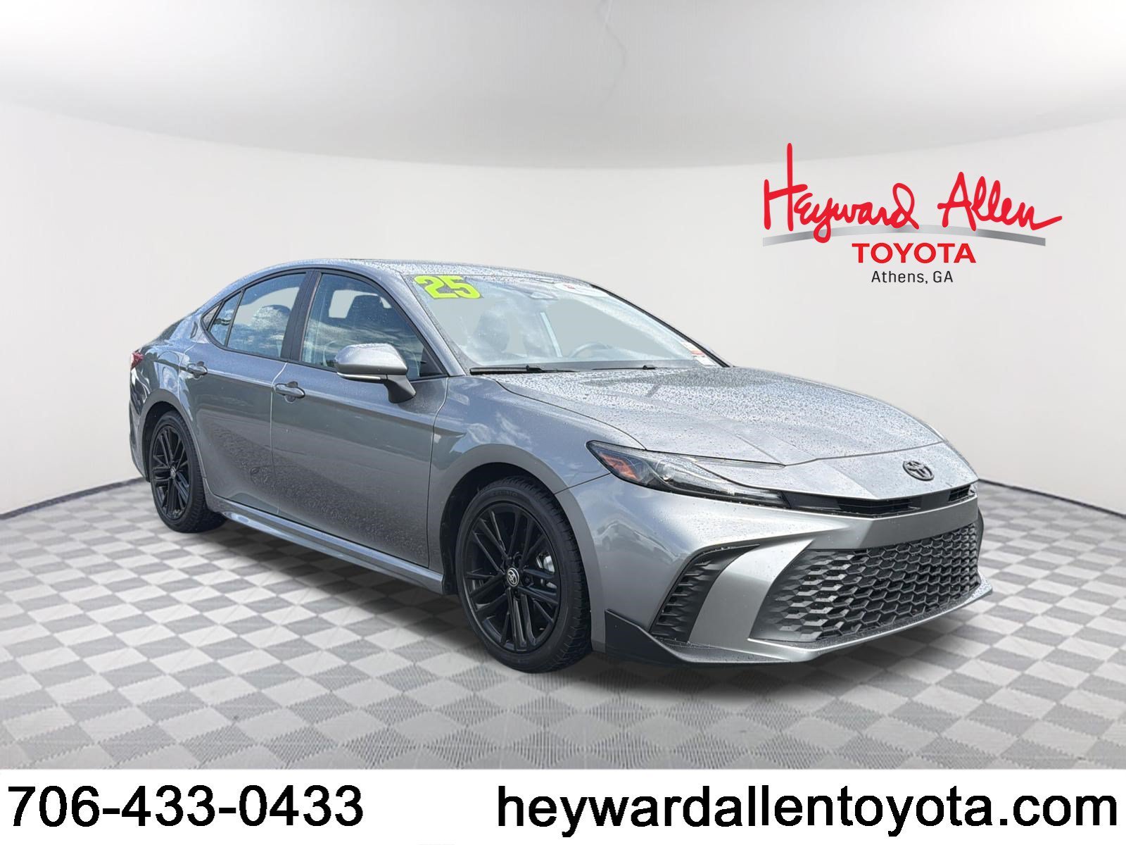 Certified Used 2025 Heavy Metal Toyota SE image 1