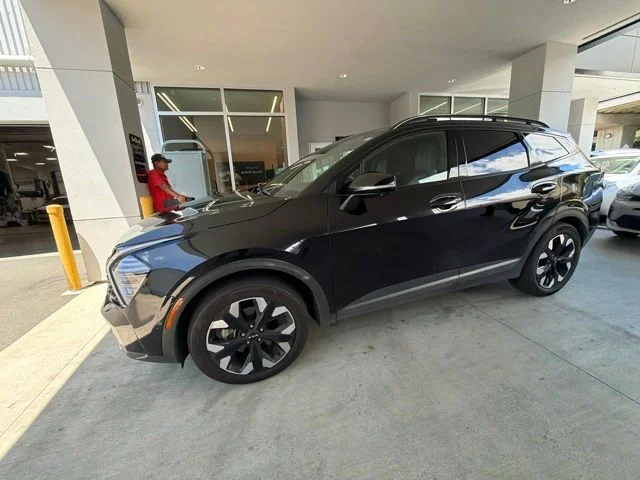 Certified Used 2024 Black Kia X-Line Prestige image 3