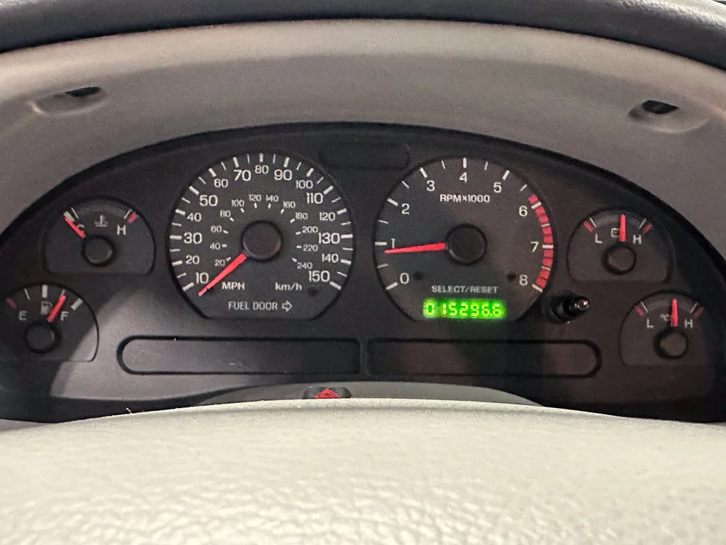 Used 2004  Ford GT image 74