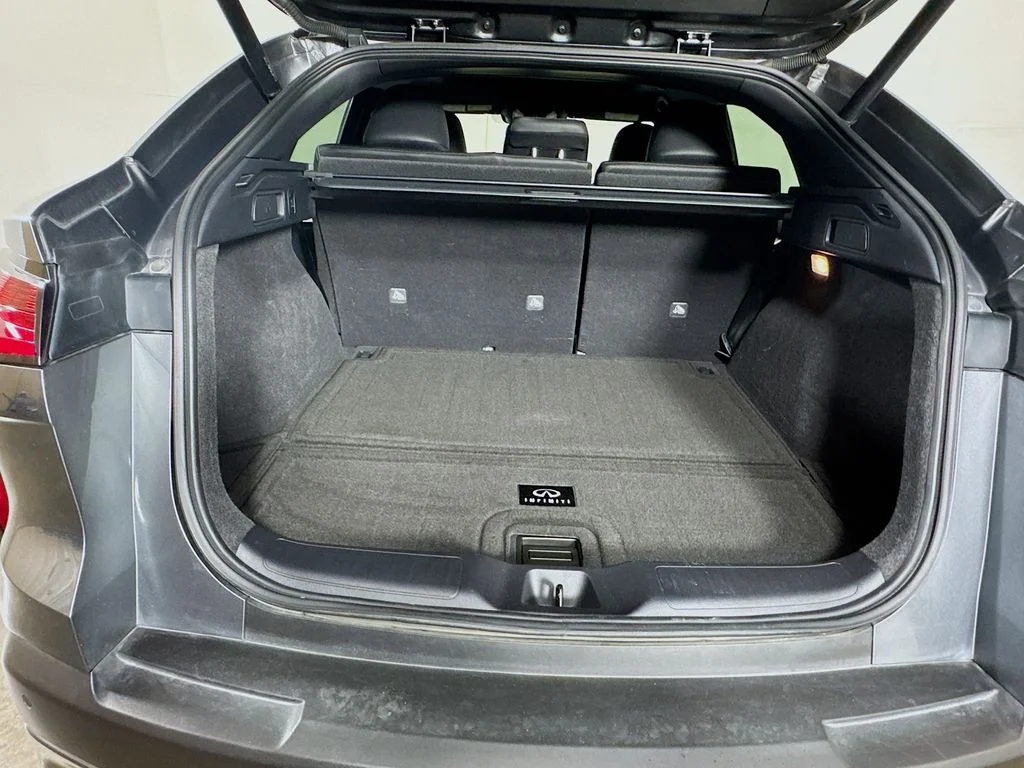 Certified Used 2023 Gray INFINITI LUXE image 32