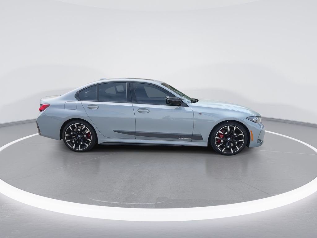 Used 2025 Gray Metallic BMW M340i xDrive image 9