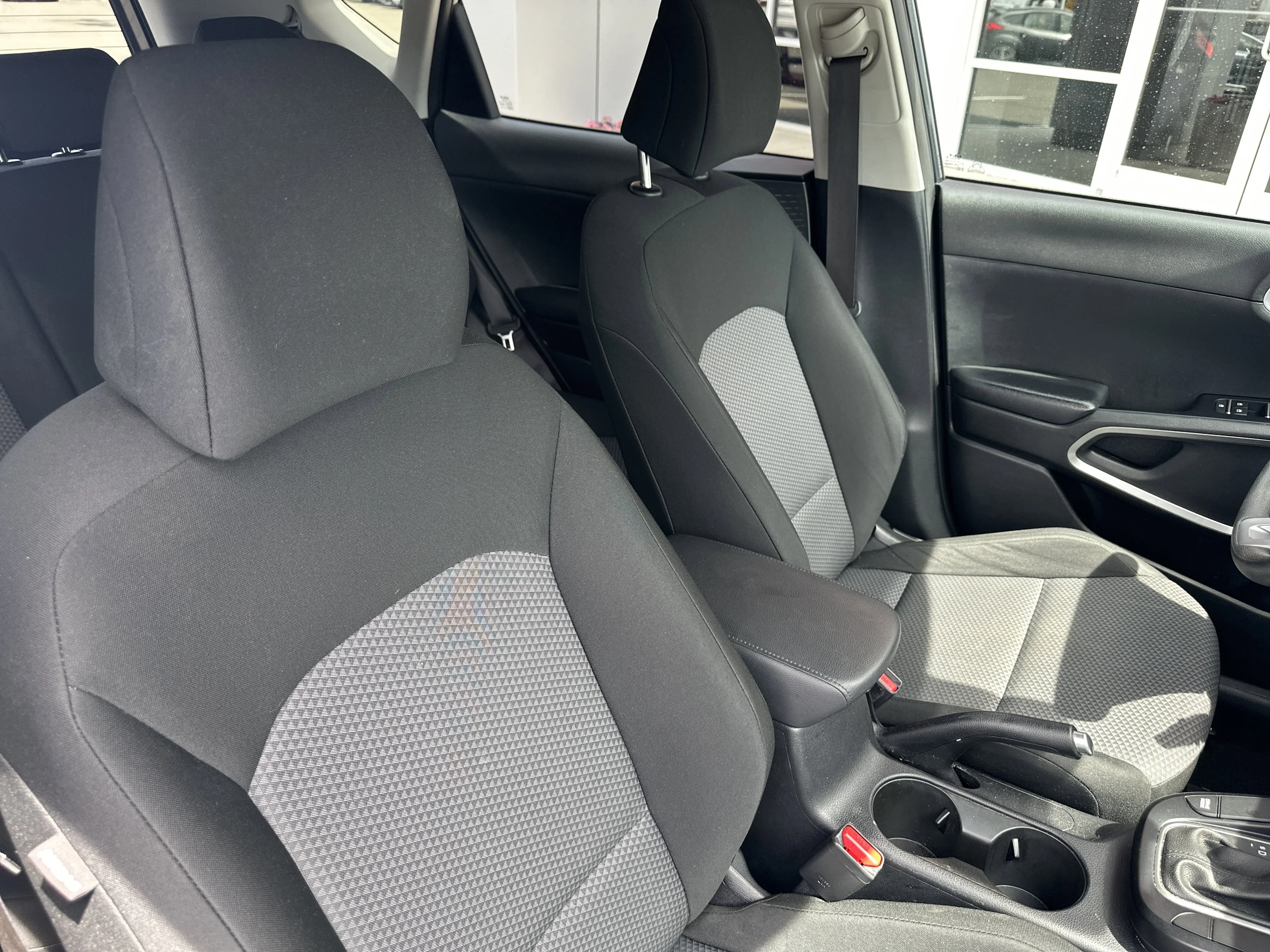 Used 2022 Gravity Gray Kia LX image 26