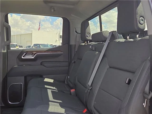 New 2026 Sterling Metallic GMC Elevation image 13