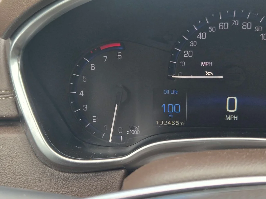 Used 2016 Platinum Ice Tricoat Cadillac Luxury image 18