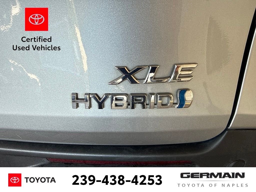 Certified Used 2022 Silver Toyota XLE image 5