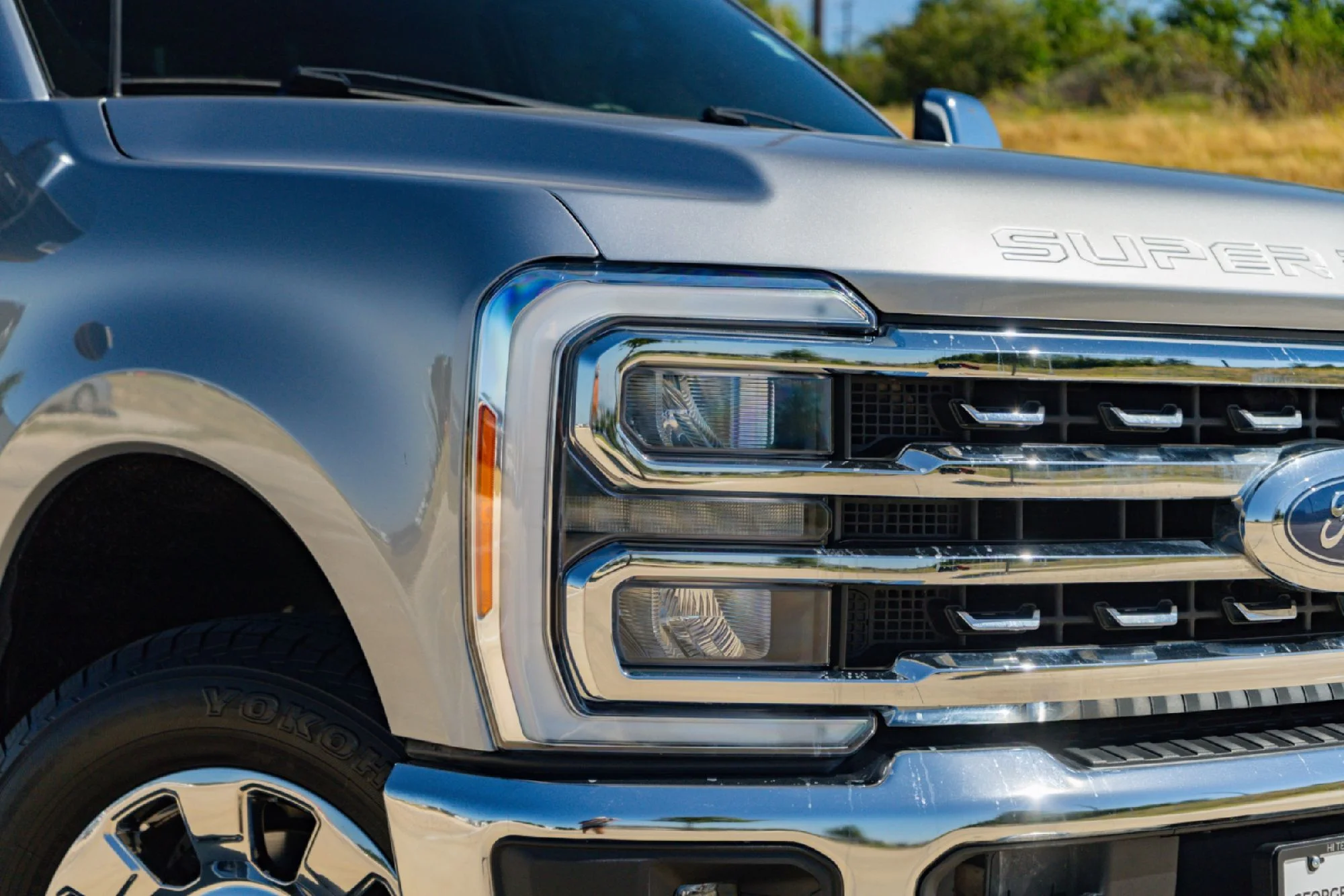 Used 2023 Silver Ford Lariat image 3