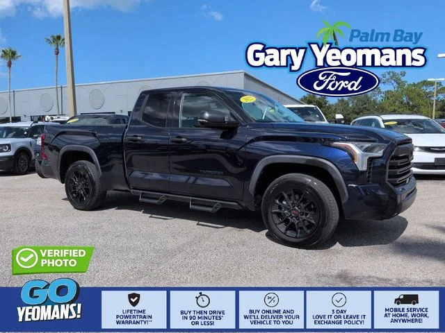 Used 2022  Toyota SR5 image 1