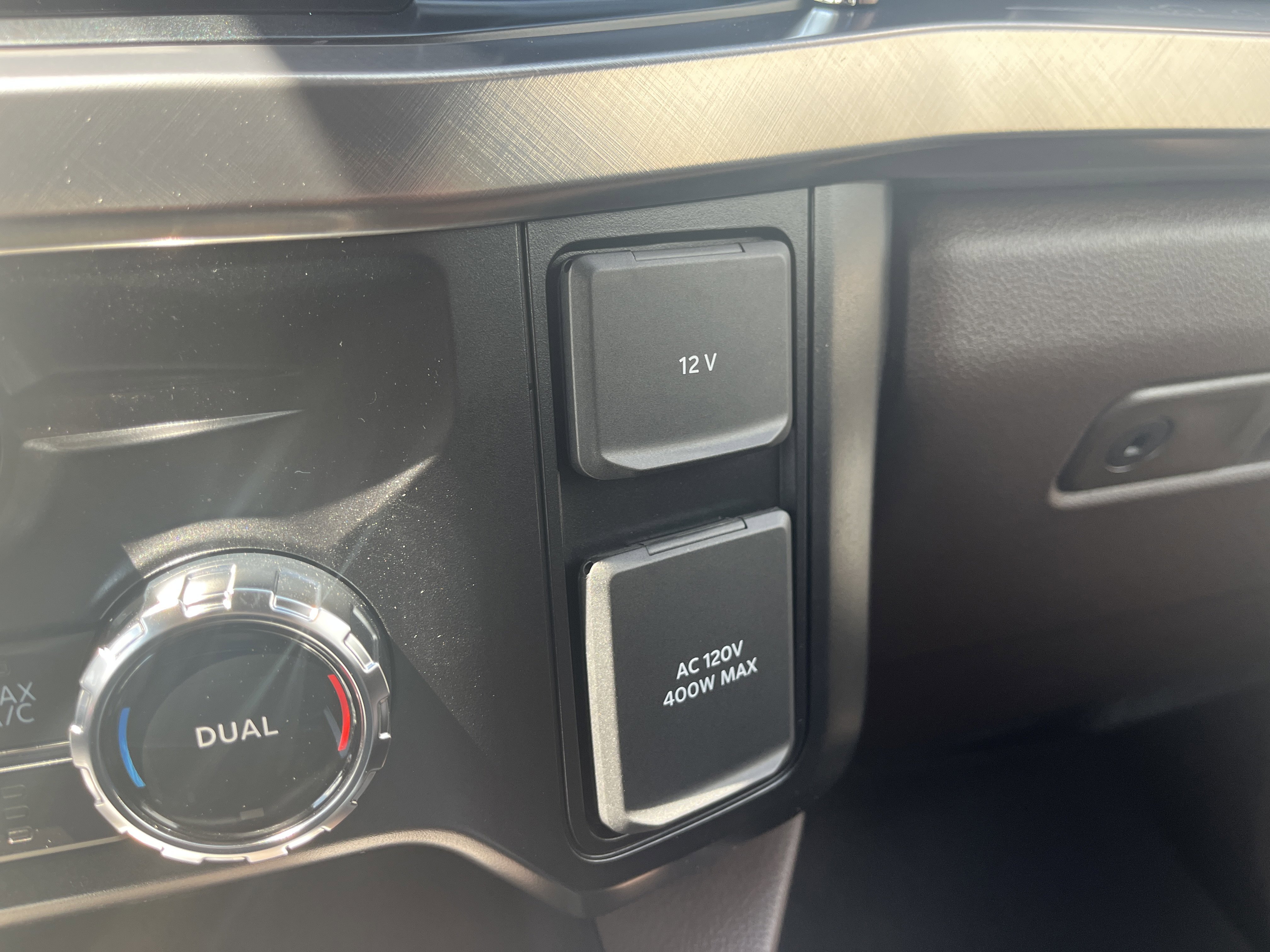 New 2026 Star White Metallic Tri-Coat Ford F-250® King Ranch® image 29