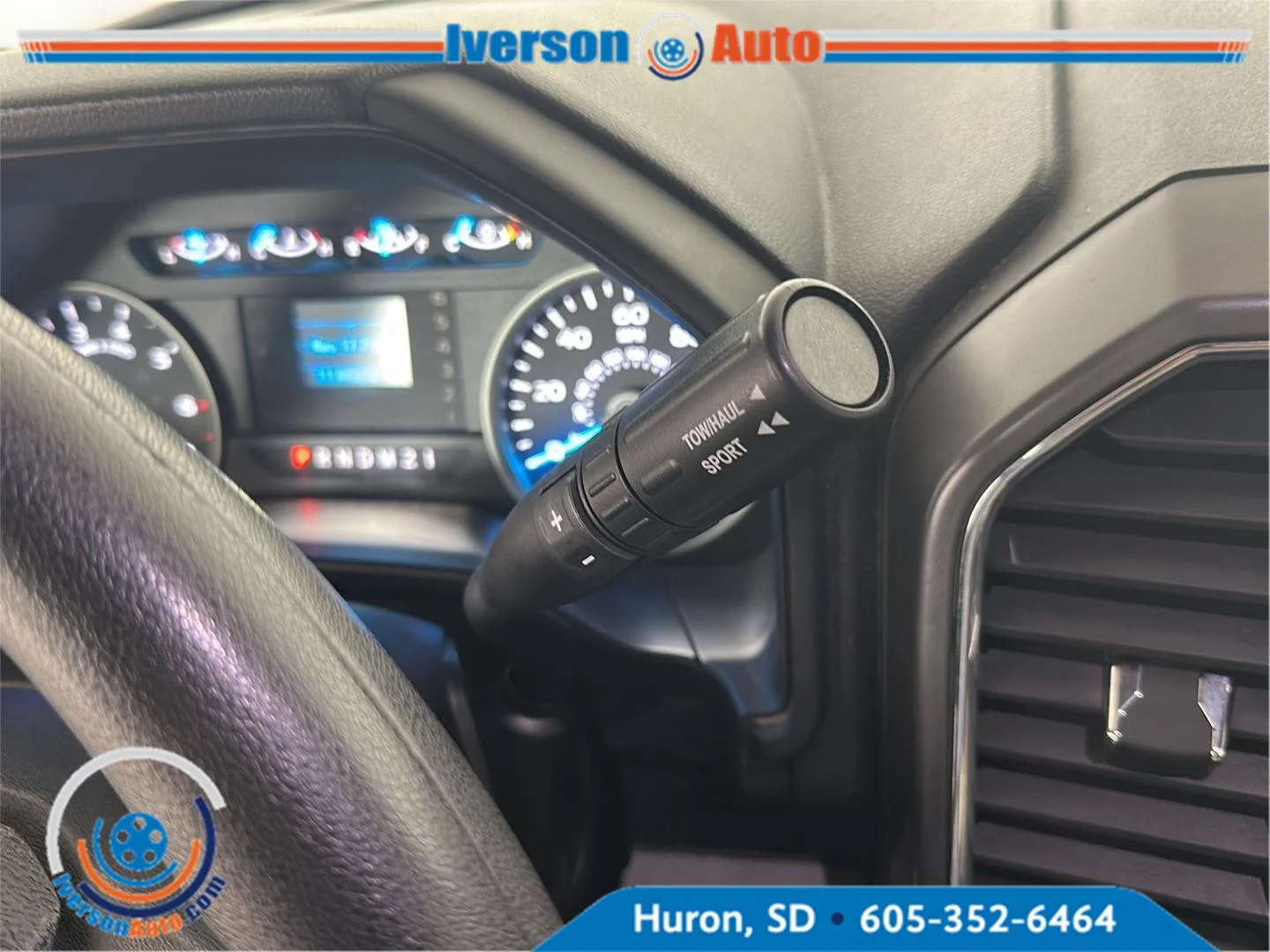 Used 2017 Race Red Ford XLT image 20