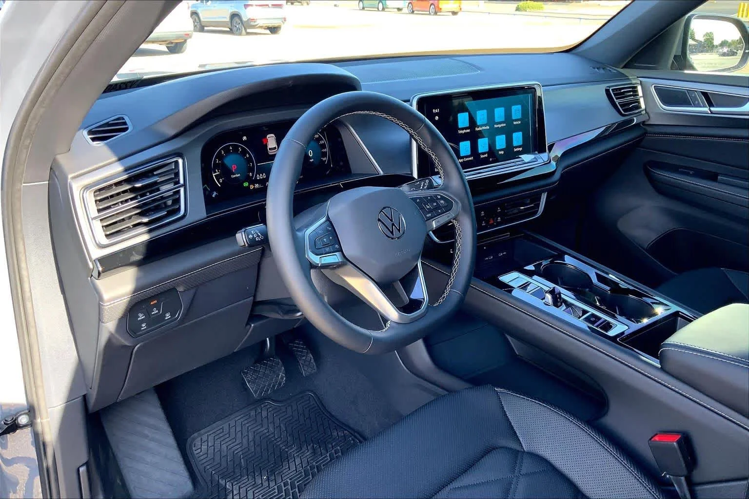 New 2026 Pure Gray Volkswagen 2.0T SE w/Technology image 8