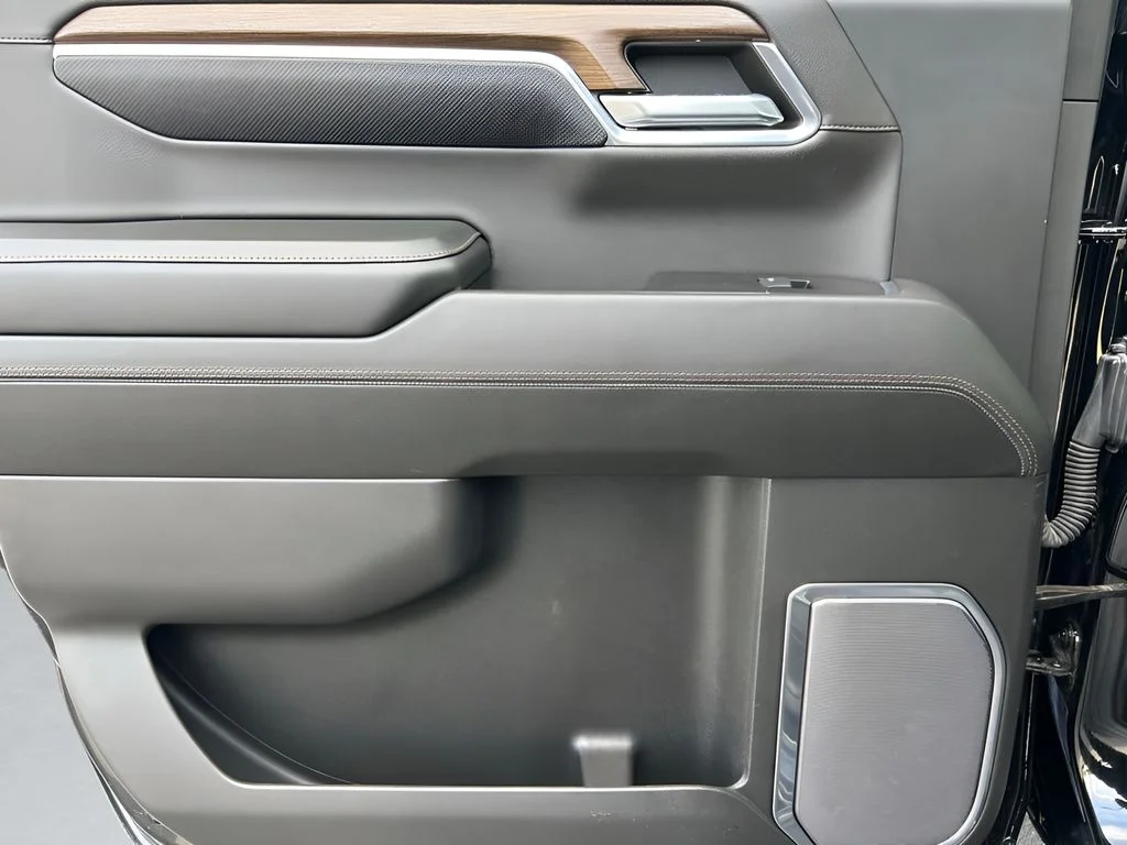 2024 Chevrolet Silverado 1500 High Country - Photo 9