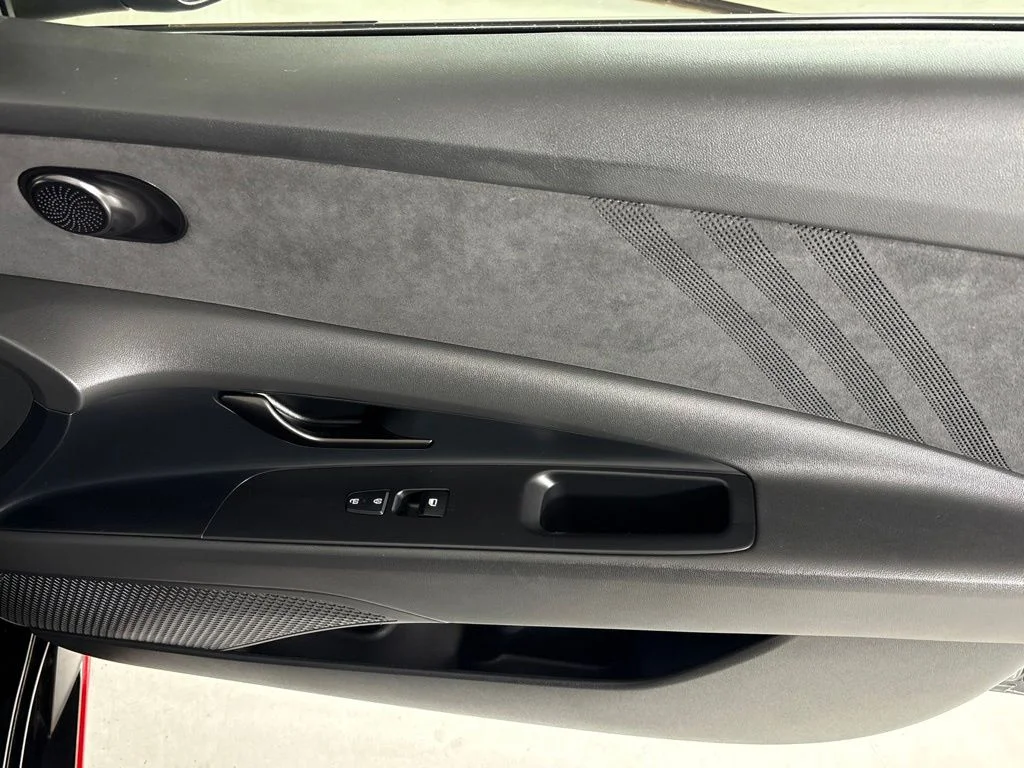 Used 2025 Black Hyundai Base image 15